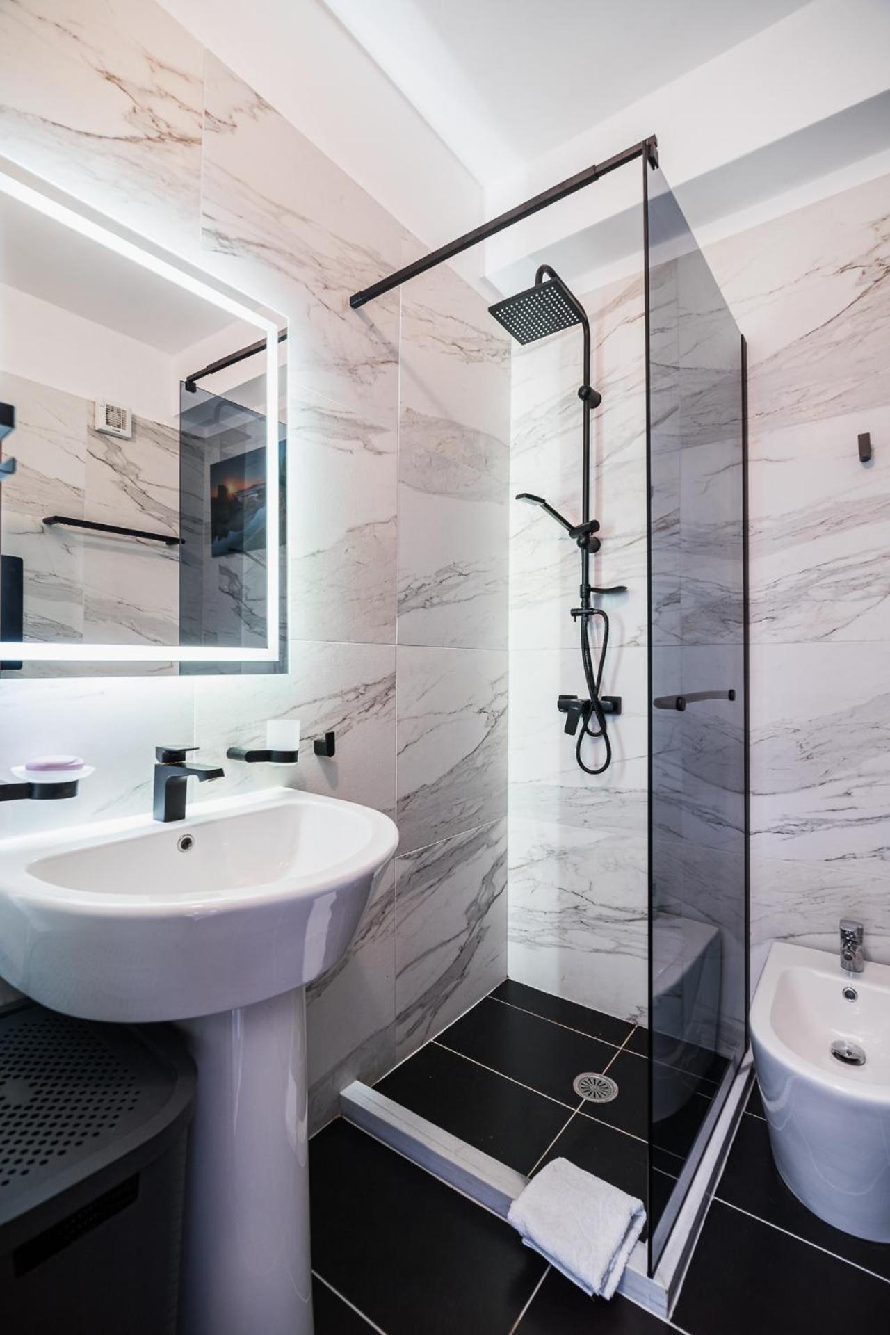 Saranda Terraces Exclusive Appartment ภายนอก รูปภาพ
